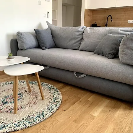 Modern Sea View Apartment, 3 Min To Beach, Parking & Ac Apartment *