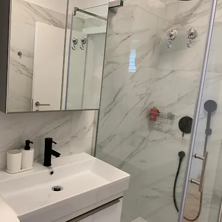 Apartment Modern Sea View Apartment, 3 Min To Beach, Parking & Ac Vodice